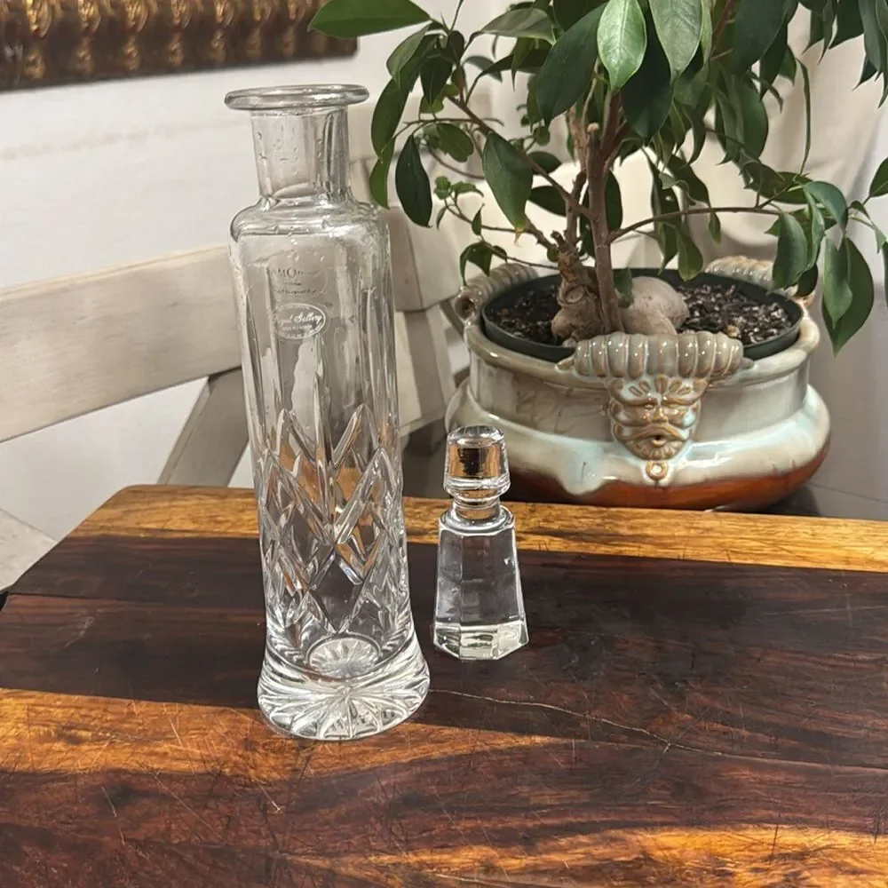 Vintage Royal Gallery Wine Stopper